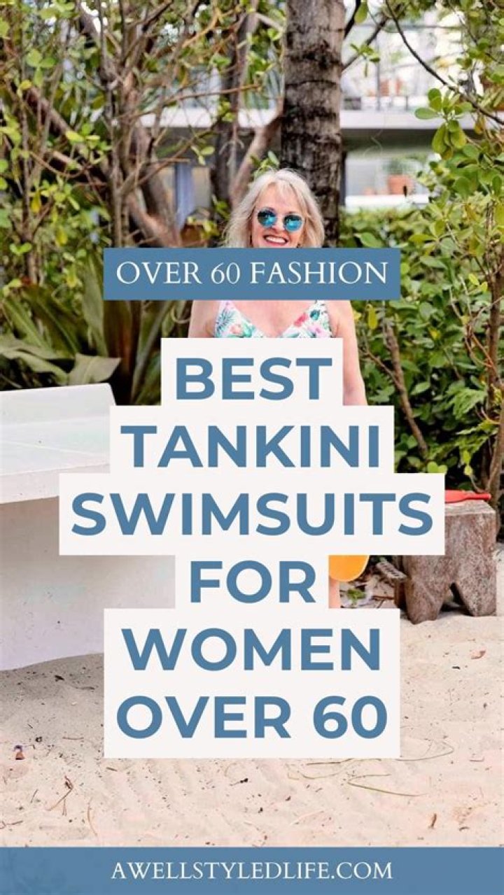 15 Bathing Suits That Are Awesomely '90s PHOTOS