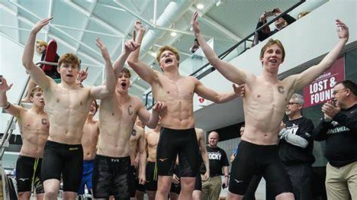 1998 IHSAA BOYS SWIMMING & DIVING STATE FINALS