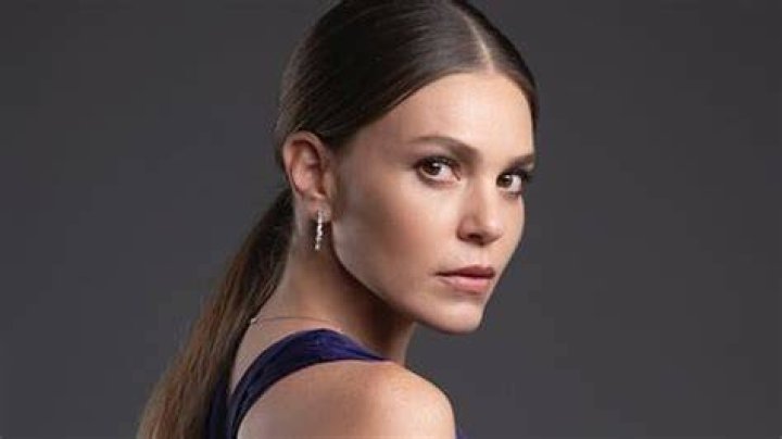 A Versatile Actress With A Captivating Presence