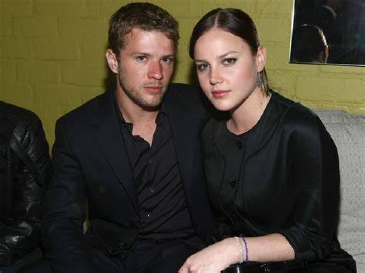 Abbie Cornish's Relationships: A Comprehensive History