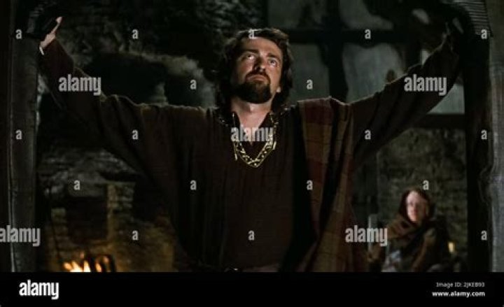 Angus Macfadyen's Romantic Alliance: Exploring His Partnership