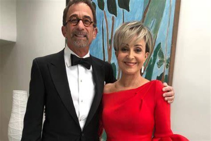 Annie Potts And Her Husband Steven Hartley: A Hollywood Love Story