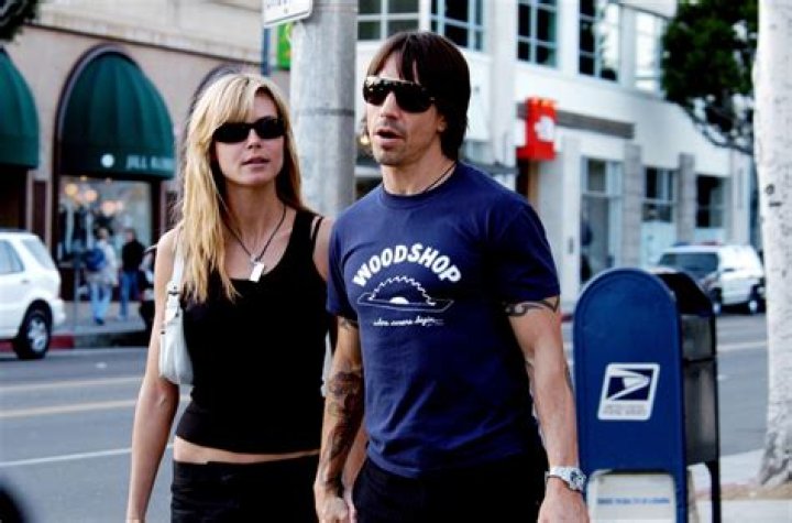 Anthony Kiedis Sparks With Heidi Klum