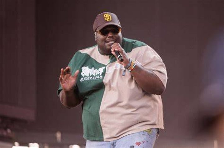 August 08 dead - mystery as Def Jam rapper who worked with Justin Bieber dies aged 31 as tributes po