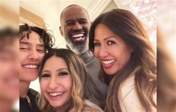 Brian McKnight Fought Ex Over Birth Control Bills, Court Docs Reveal
