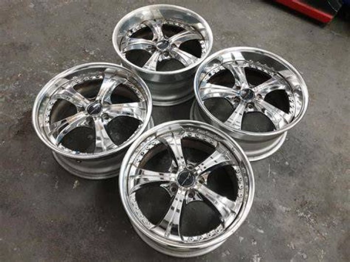 CA 18x10.25/11.25 SSR VIENNA COURAGE - Zilvia.net Forums