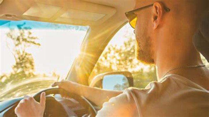 Can you get sunburnt through car window?