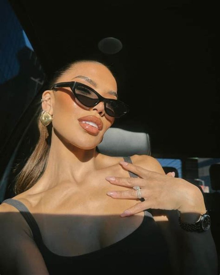 Celebrate Iluvsarahii's Birthday: A Special Occasion