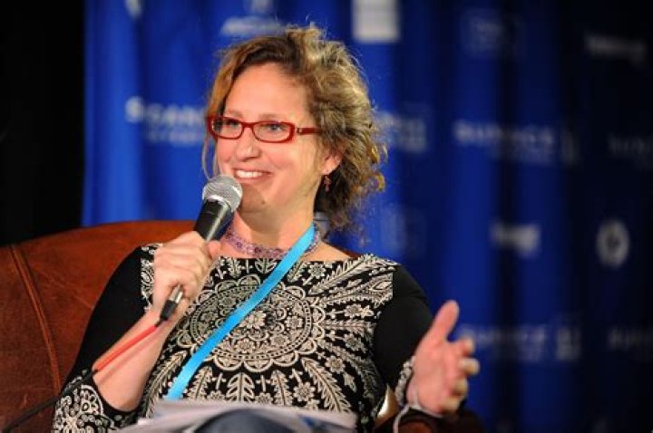 Dahlia Lithwick's Impressive Wealth: Unveiling Her Net Worth