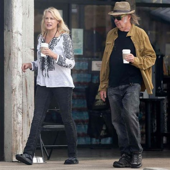 Daryl Hannah's Partner: A Journey Through Love And Life