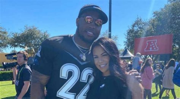 Derrick Henry's Inspiring Wife: Uncover Her Story