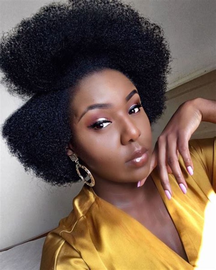 Discover Cassie Ventura's Natural Hair Journey & Transformation