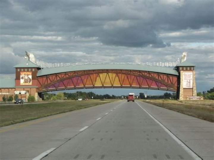Discover Nebraska's I-80 Rest Stop Options | Explore Convenience And Refreshment
