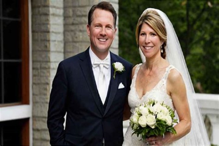 Discover The Identity Of Nicole Wallace's Former Spouse