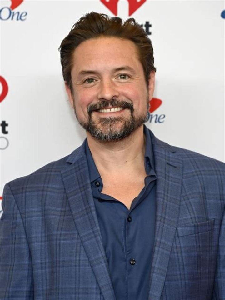 Discover The Identity Of Will Friedle's Beloved Partner