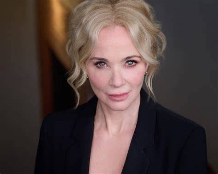 Discover The Intriguing World Of Lauren Holly's Husband