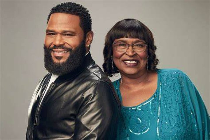 Discover The Staggering Net Worth Of Anthony Anderson's Mother