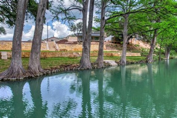 Discover Your Perfect Frio River Cabin Getaway In Concan, TX