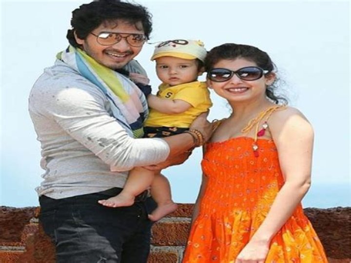 Discovering Chinmay Mandlekar's Daughter: A Journey Into Family Life