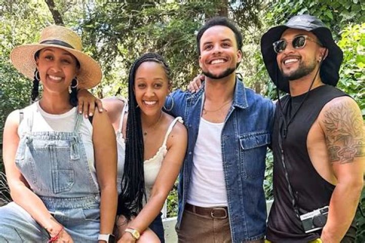 Dive Into The Family Roots Of Tia And Tamera: Uncovering Their Parents' Legacy
