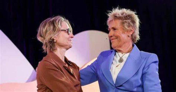 Does Diana Nyad Have A Spouse? Discover The Truth Behind Her Relationships
