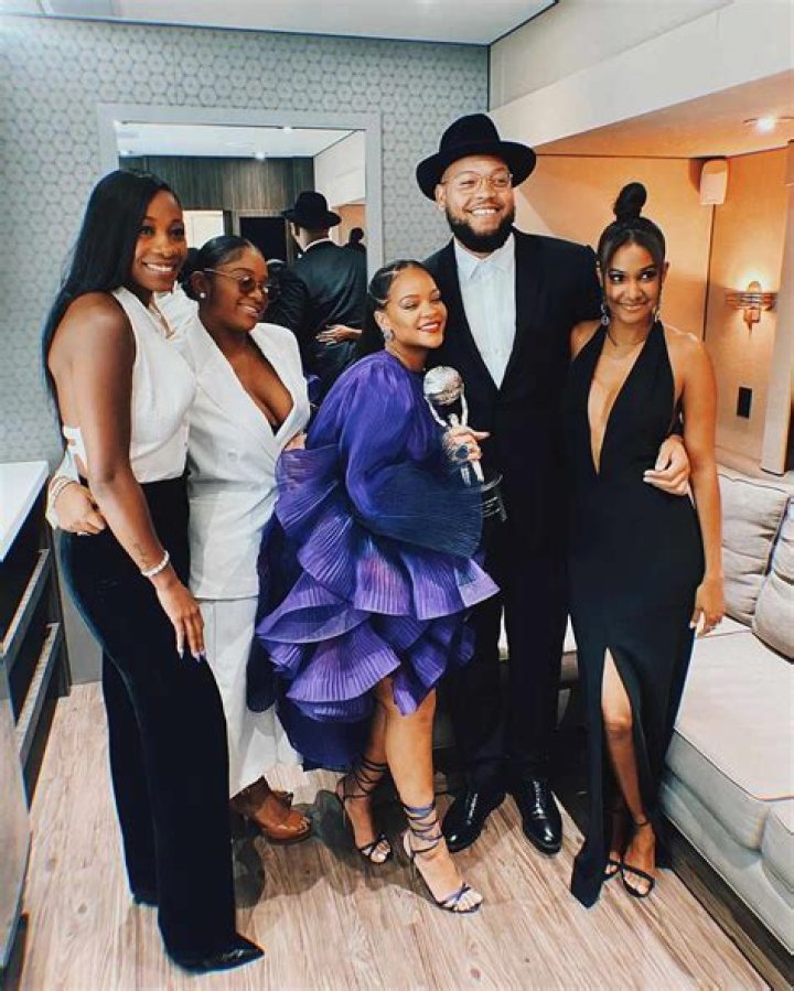 Does Rihanna Have Siblings? The Ultimate Guide