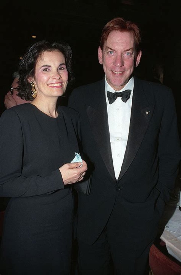 Donald Sutherland's Spouse: A Journey Through Love And Marriage
