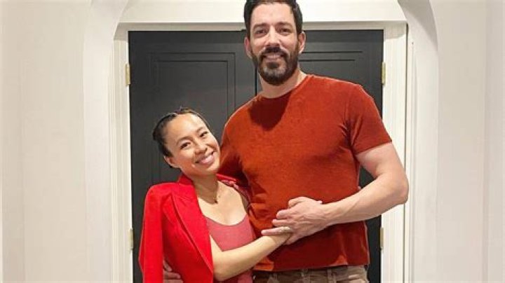 Drew Scott Wife Cancer: Did Property Brothers Wife Die? Celebrated 1st Baby Birthday