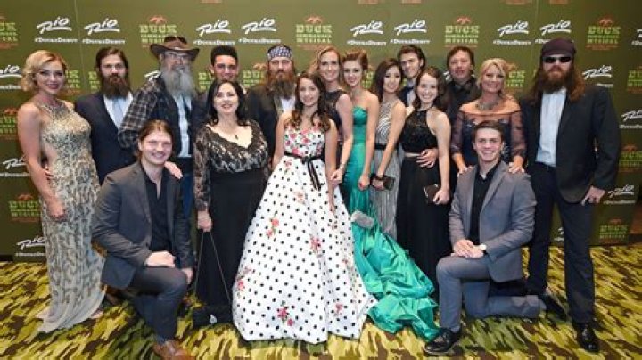 Duck Dynasty's Tragic Loss: A Beloved Cast Member Passes On