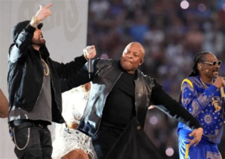 Due To Dr. Dres Brain Aneurysm, Snoop Dogg And Eminem Finally Ended Their Fight