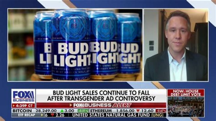 Dylan Mulvaney's Bud Light Ad: The Right's Outrage