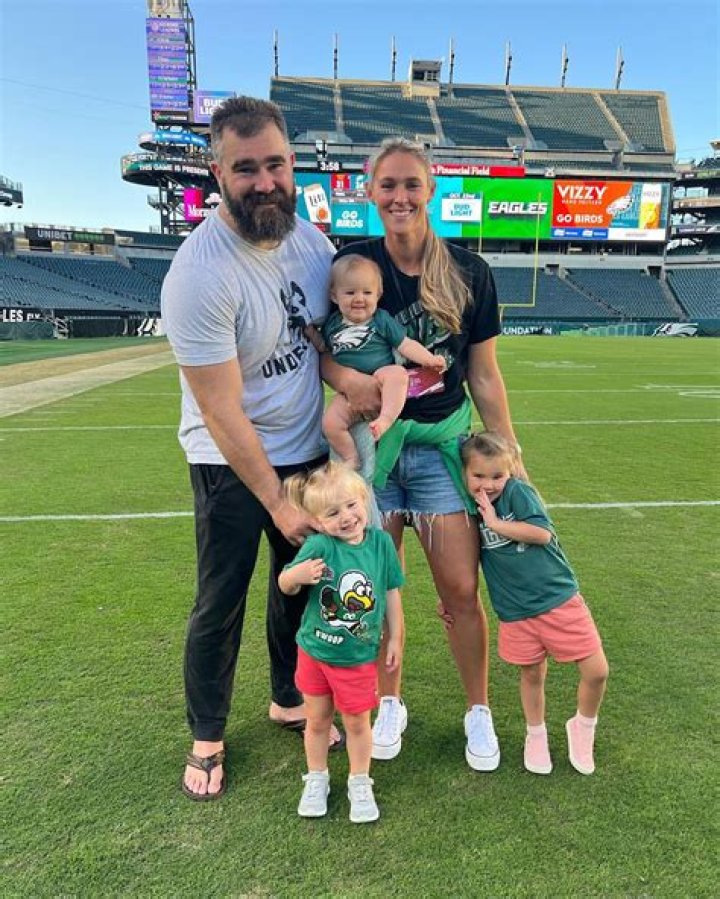Eagles' Jason Kelce And Wife Welcome New Baby Boy