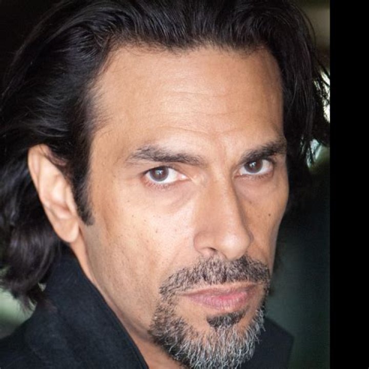 Eddie Velez Biography, Age, Height, Wife, Net Worth, Family