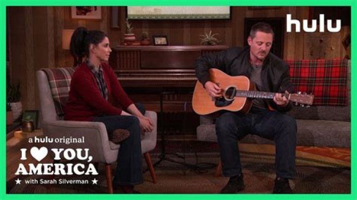 Essential Guide To Sarah Jarosz And Sturgill Simpson: A Love Story Unraveled