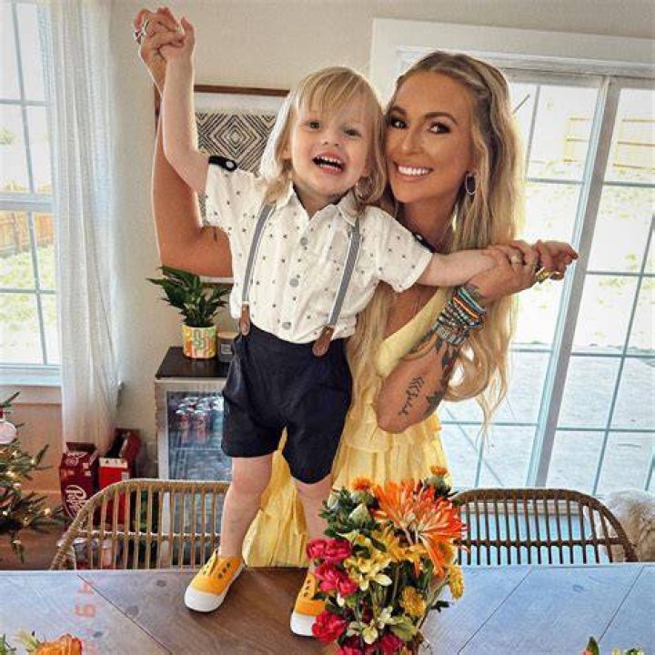Everything You Need To Know About Morgan Wallen's Son