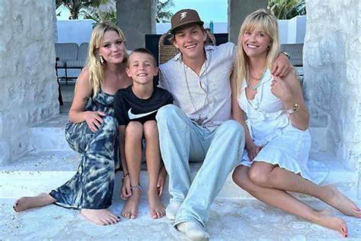 Everything You Need To Know About Reese Witherspoon's Daughter