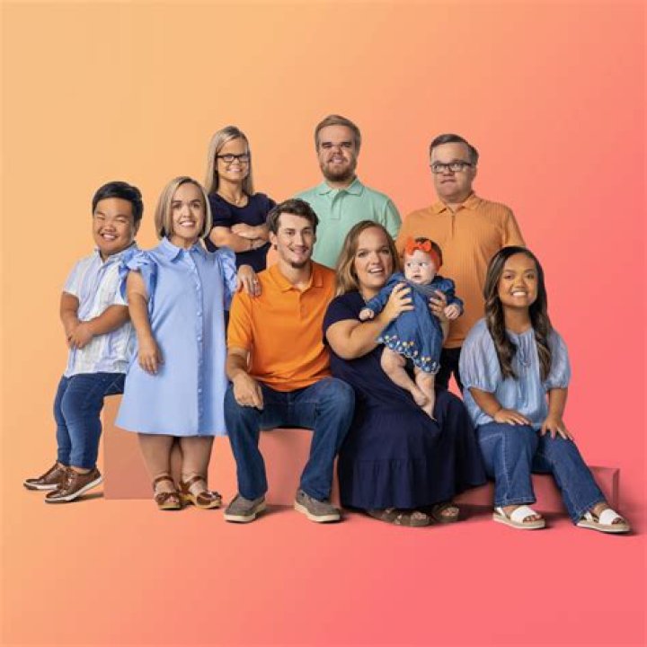 Explore The Little Johnstons House: An Intimate Glimpse