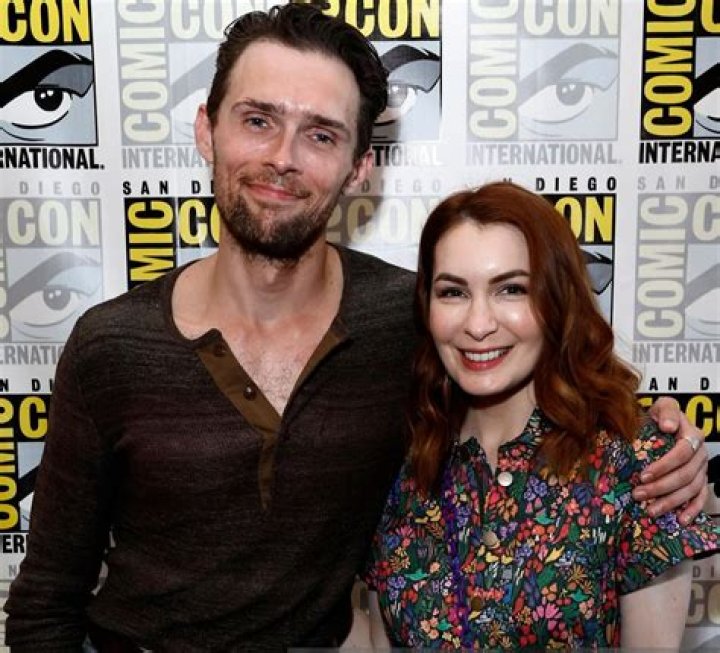 Exploring Felicia Day's Relationship Status: Is She Single Or Taken?