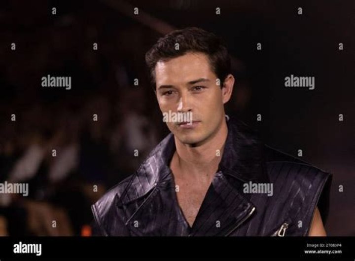 Francisco Lachowski - JiveVlog