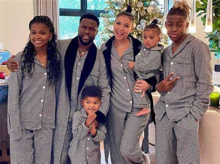 Get The Scoop On Riley Green's Wife And Children