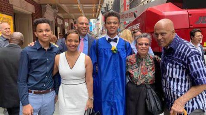 Hakeem Jeffries' Wife's Heritage: Uncovering Her Roots