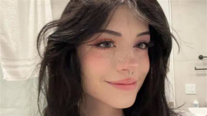 Hannahowo's Exclusive Content Leaks On OnlyFans