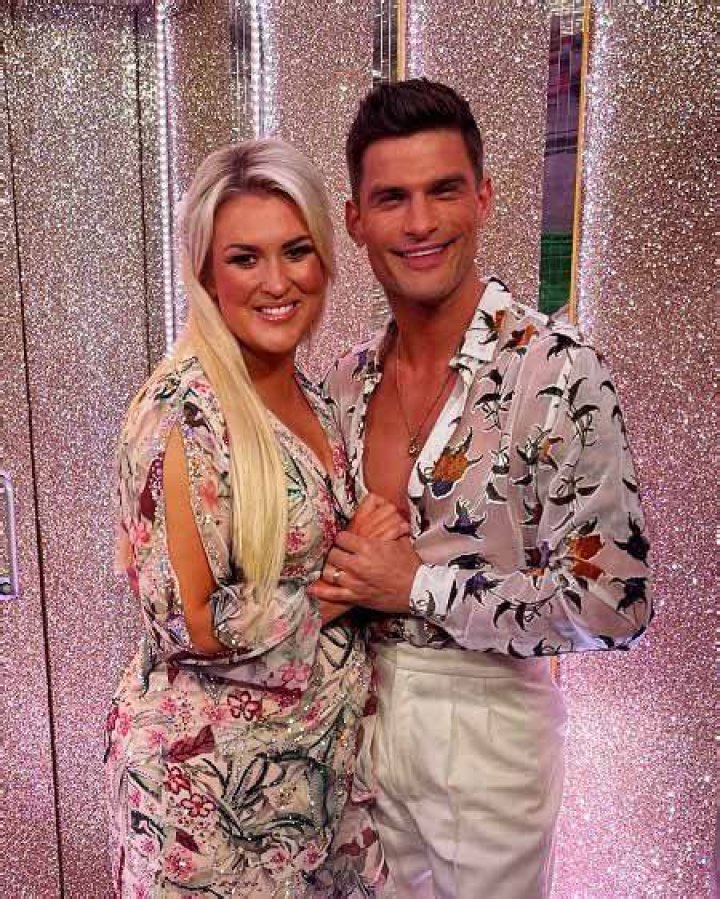 Has Sara Davies Lost A Considerable Amount Of Weight? Exploring Her Transformation