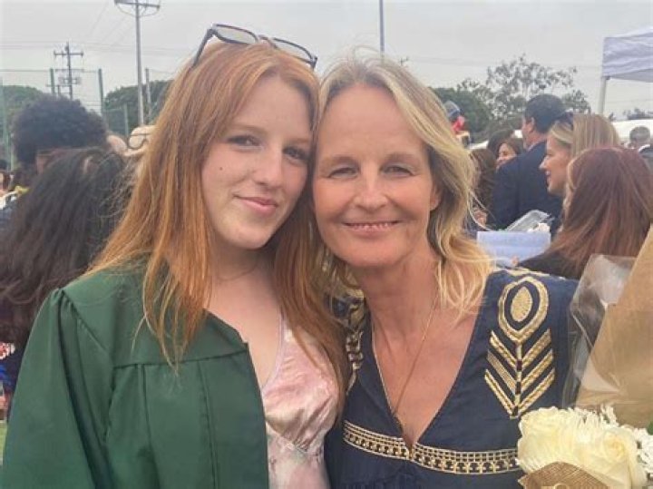 Helen Hunt's Daughter: A Legacy In The Spotlight