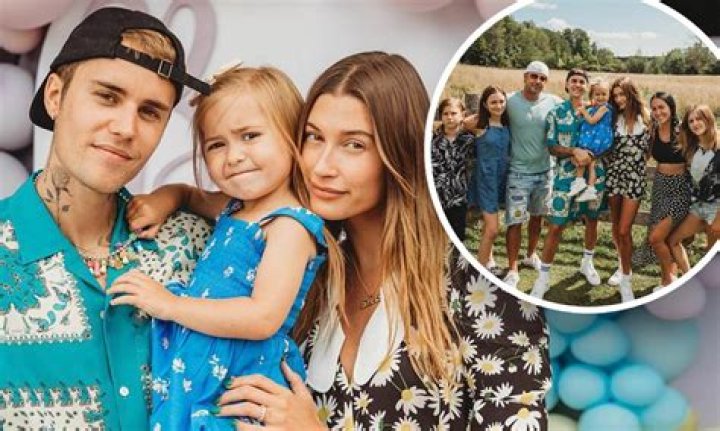 How Many Siblings Does Hailey Bieber Have?