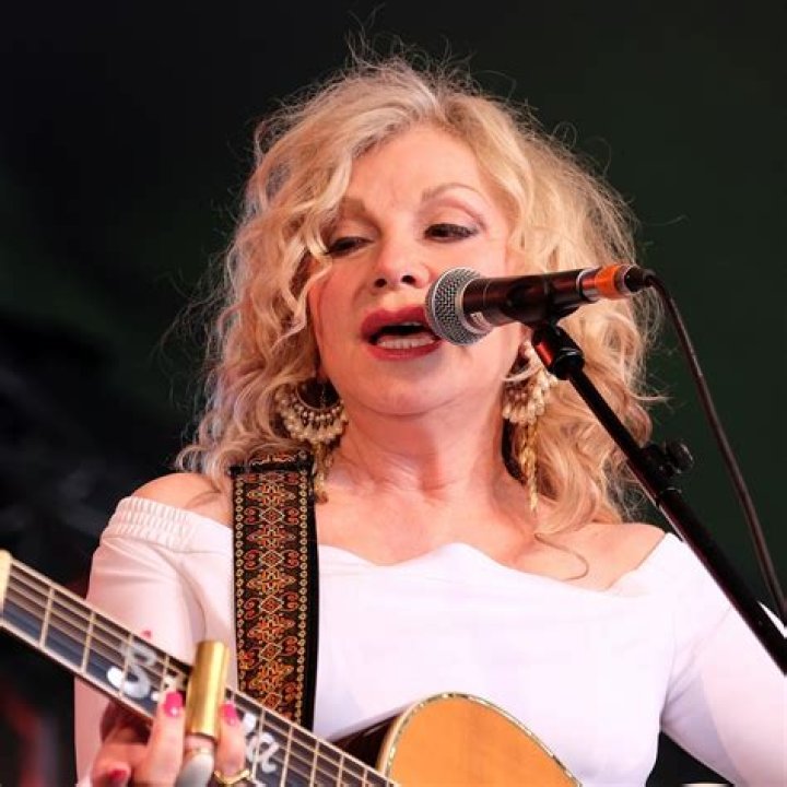 How Old Is Stella Parton: Unveiling The Legendary Singer's Age