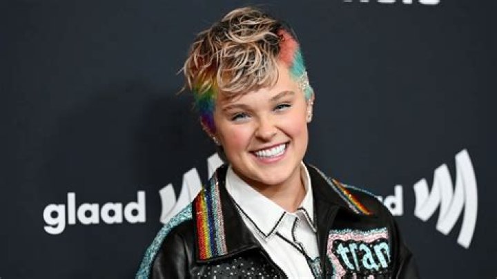 How Old Will Jojo Siwa Be In 2024? Get The Exact Age