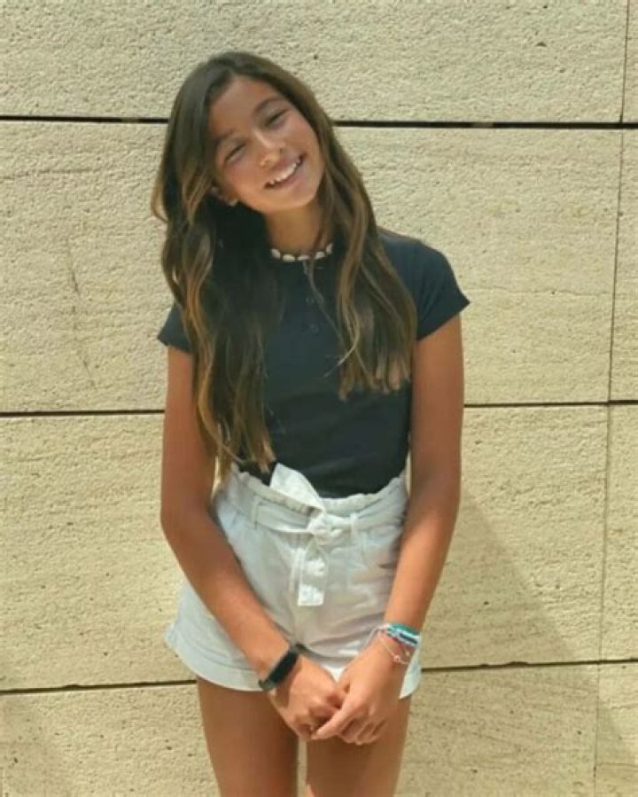 How Tall Is Delfina Suarez? Here's The Answer