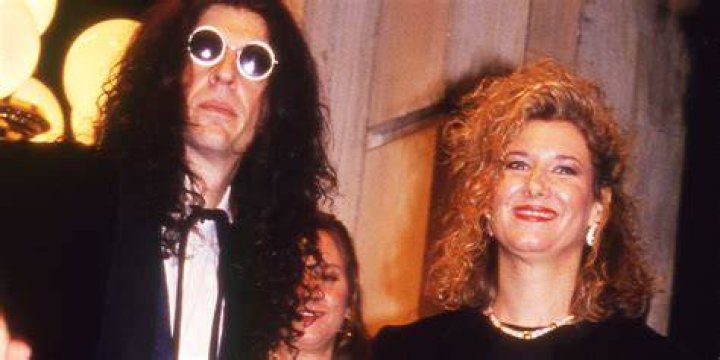 Howard Stern's First Marriage: A No-Nonsense Look At His Private Life
