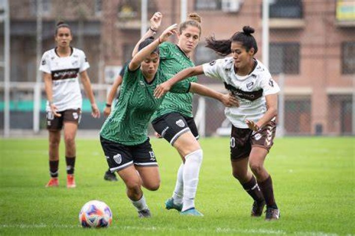 Huracán - Estudiantes en vivo y en directo CA Huracán - - Estudiantes de Buenos Aires en vivo 24/07/2024